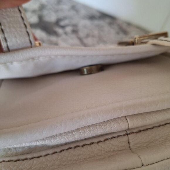 The Sak white leather crossbody - Picture 5 of 13
